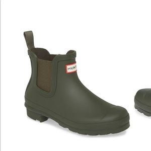 Dark Olive Chelsea Hunter Boots